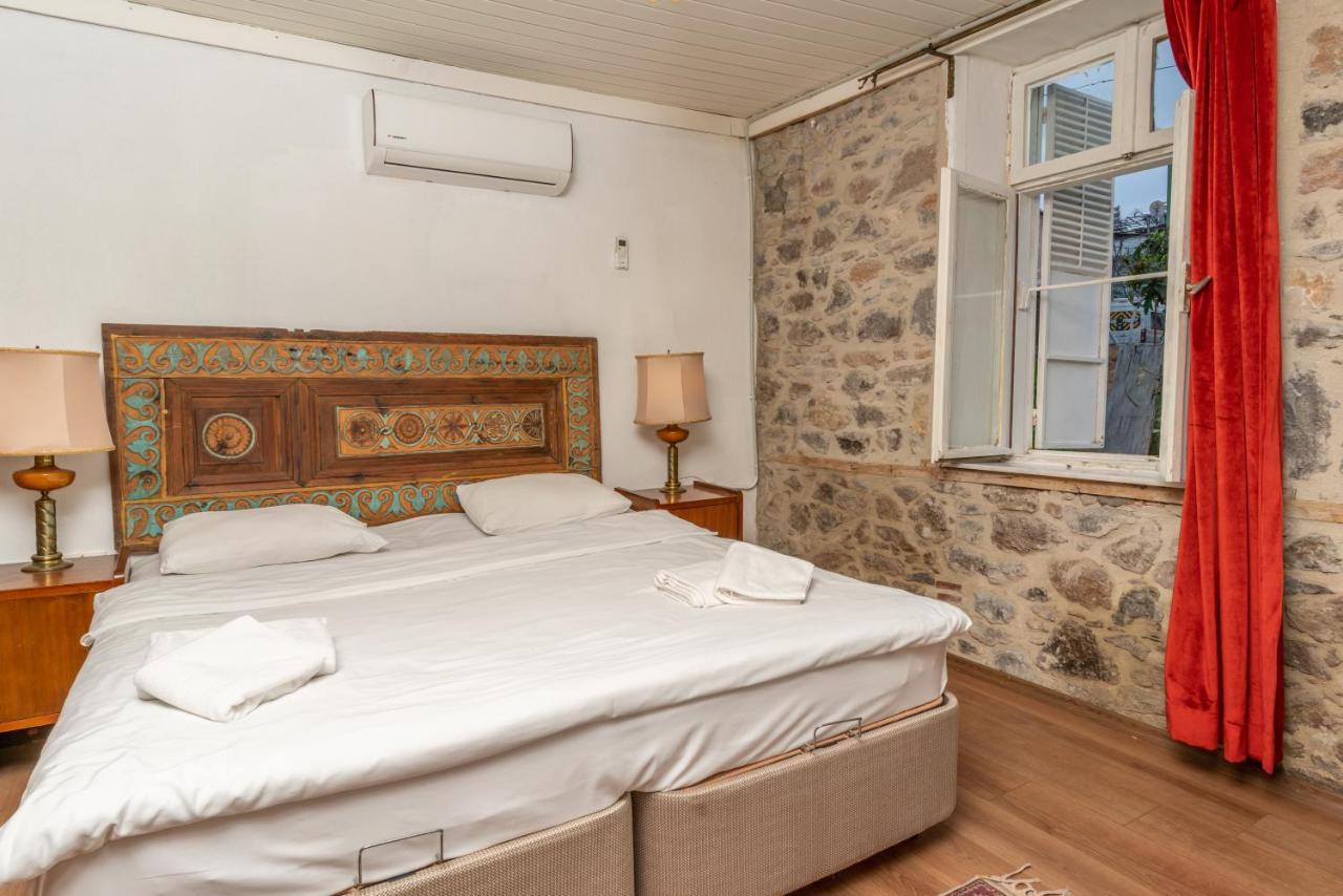 Iconic Stone Houses Esmirna Exterior foto